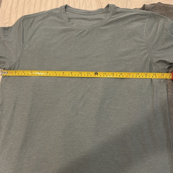 Vuori strato tech t shirt (Lot 3) Medium - Picture 3 of 5